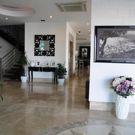 Hotell Alesta Yacht