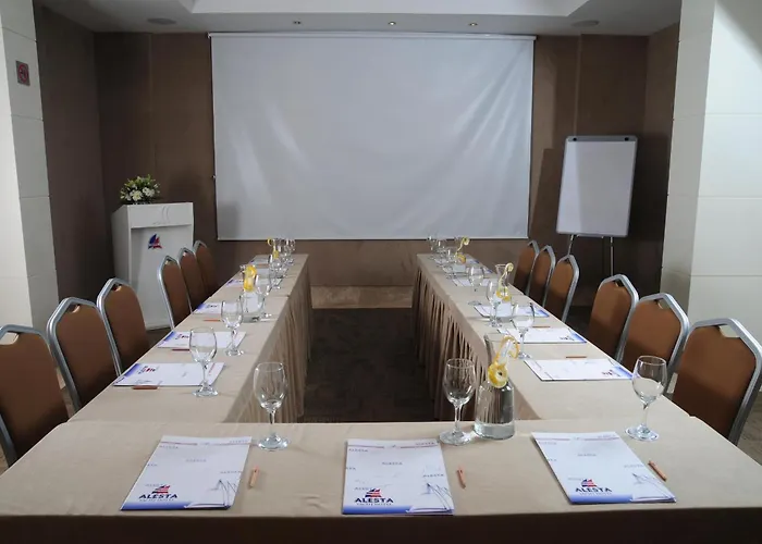 Alesta Yacht 4* Φετιγιέ