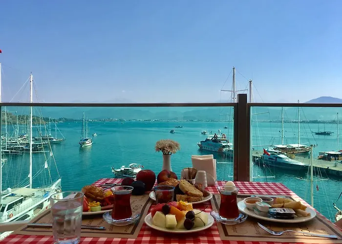 Alesta Yacht Ξενοδοχείο