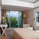 Hotel Alesta Yacht