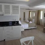 Hotel Alesta Yacht 4*