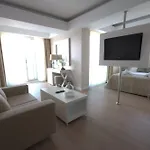 Alesta Yacht 4*